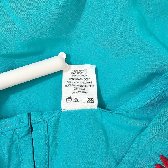 This & That Sz L Turquoise Floral Embroidered Viscose Blouse Boxy Top Boho Summe - Picture 9 of 9